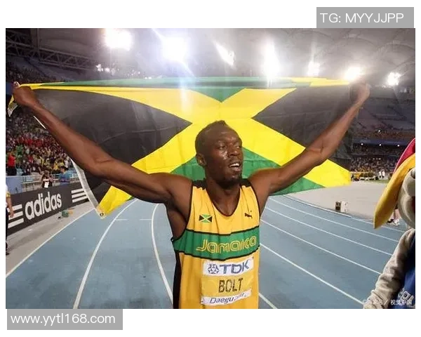 身体对抗足球球星：挑战极限的力量与技巧如何塑造赛场霸主地位