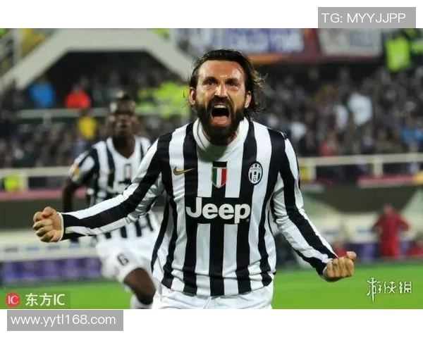 帅气足球明星展现英俊风采动感十足，完美诠释运动魅力与青春气息